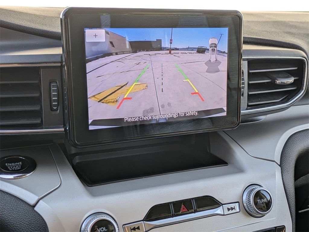 Thumbnail: 2024 Ford Explorer - 16