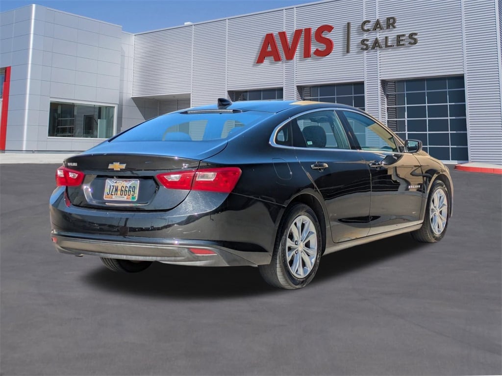 Thumbnail: 2023 Chevrolet Malibu - 6