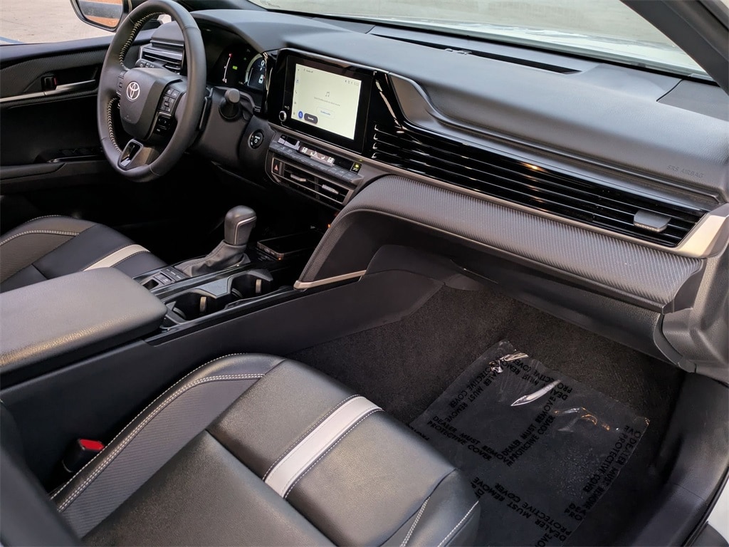 Thumbnail: 2025 Toyota Camry - 29