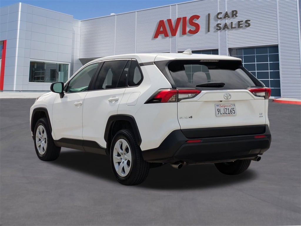 Thumbnail: 2024 Toyota RAV4 - 9