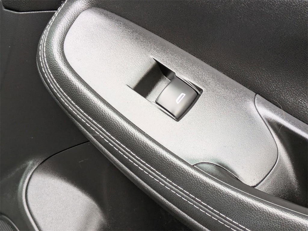 Thumbnail: 2024 Buick Encore GX - 33