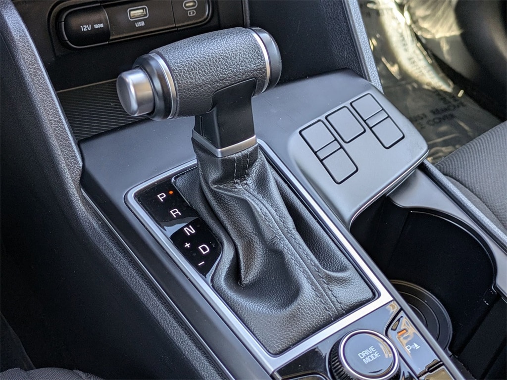 Thumbnail: 2024 Kia Sportage - 18