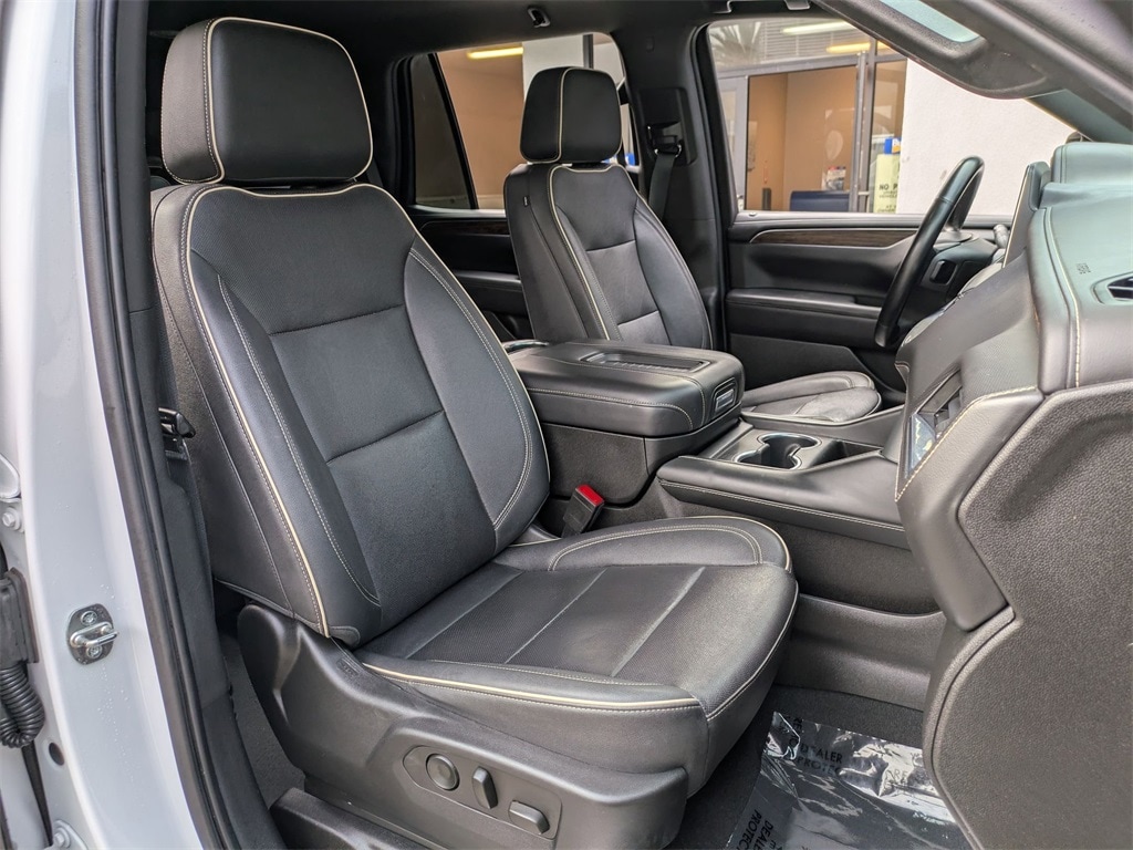 Thumbnail: 2023 Chevrolet Tahoe - 28