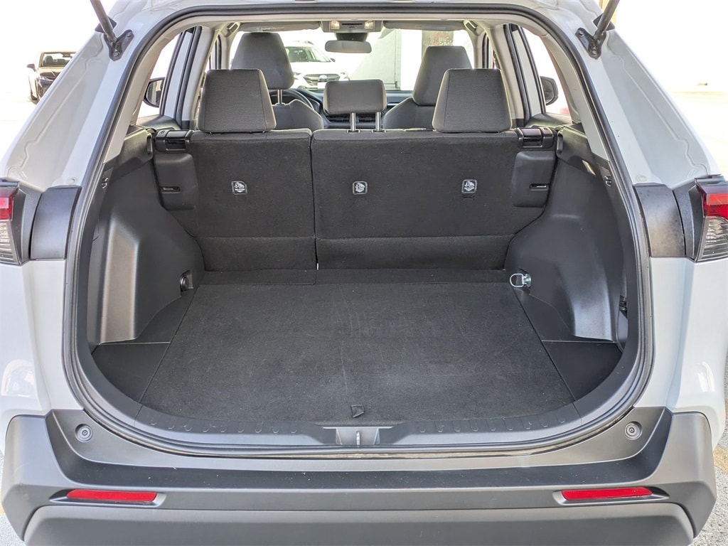 Thumbnail: 2024 Toyota RAV4 - 26