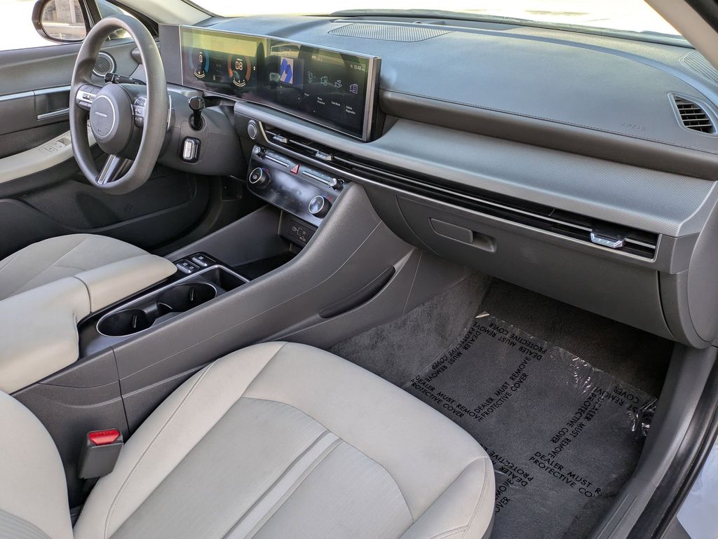 Thumbnail: 2025 Hyundai Sonata - 29