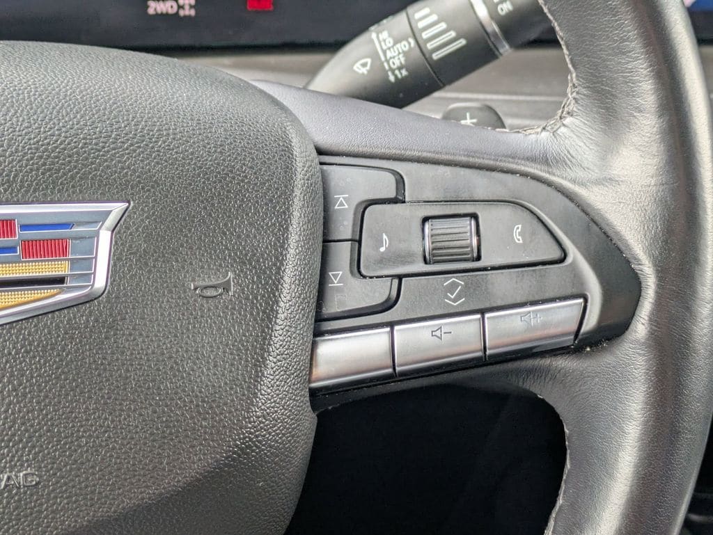 Thumbnail: 2024 Cadillac XT4 - 21
