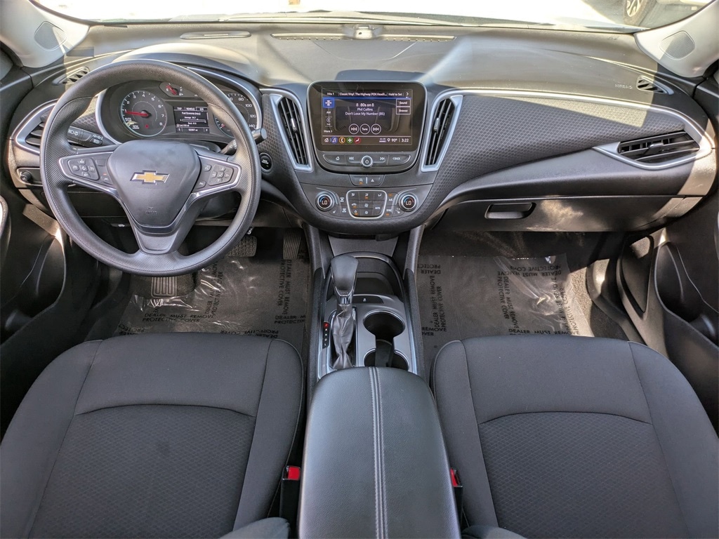 Thumbnail: 2023 Chevrolet Malibu - 25