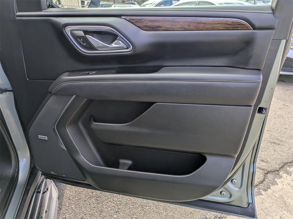 Thumbnail: 2023 Chevrolet Tahoe - 35