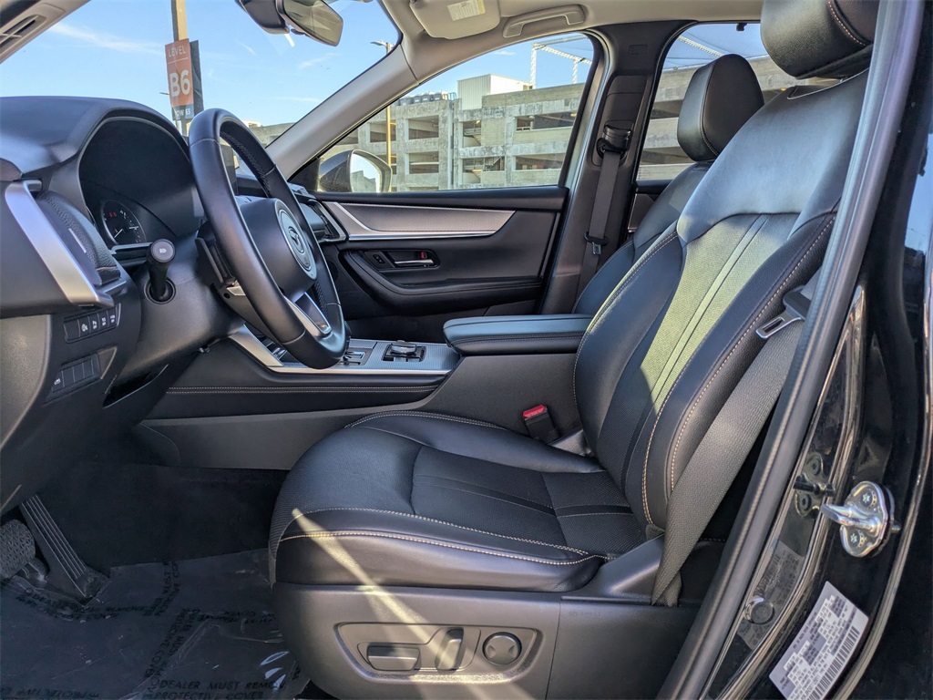 Thumbnail: 2025 Mazda CX-70 - 25