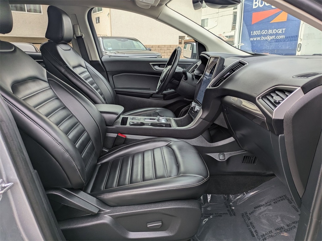 Thumbnail: 2024 Ford Edge - 32