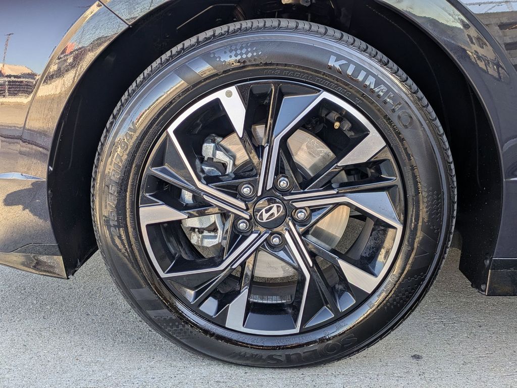 Thumbnail: 2025 Hyundai Sonata - 31