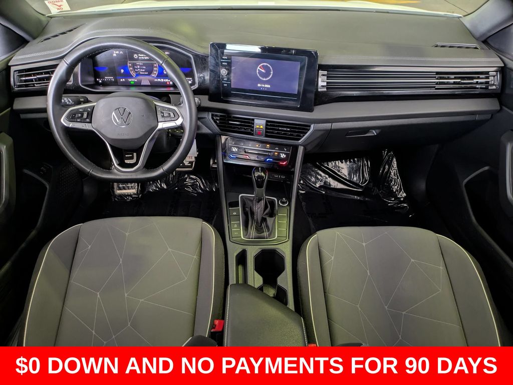 Thumbnail: 2025 Volkswagen Jetta - 25