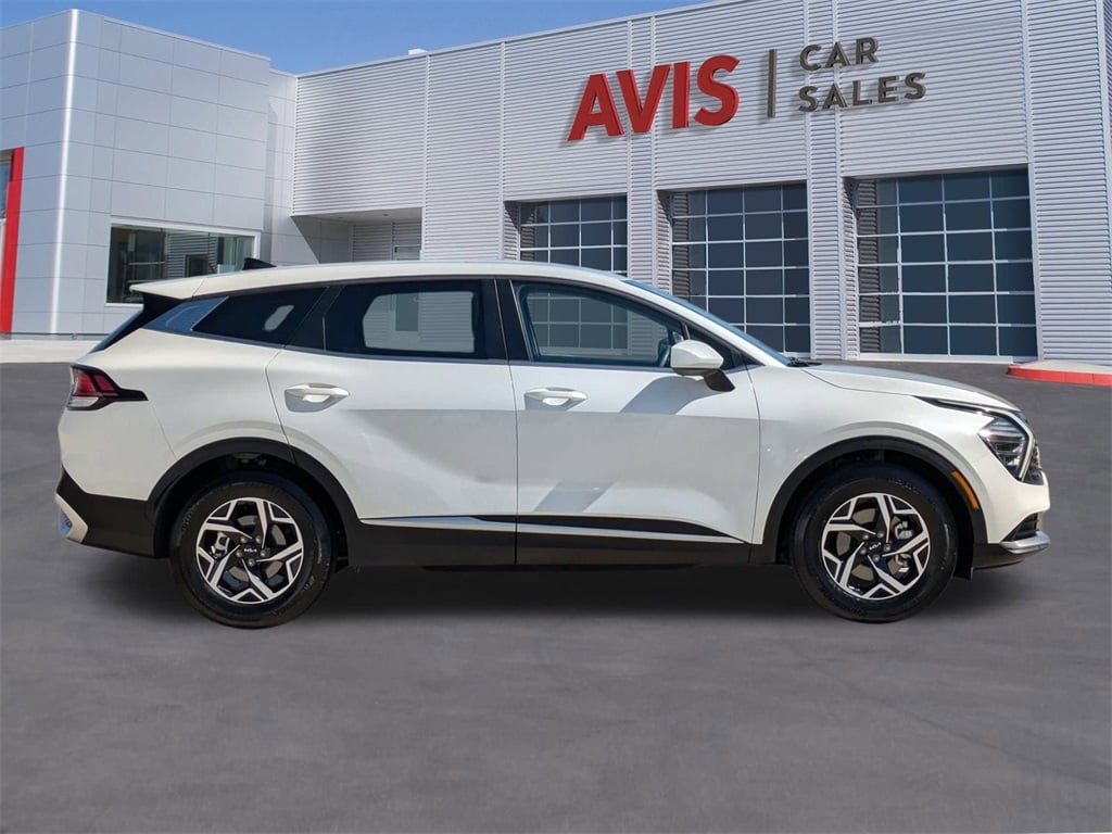 Thumbnail: 2024 Kia Sportage - 5