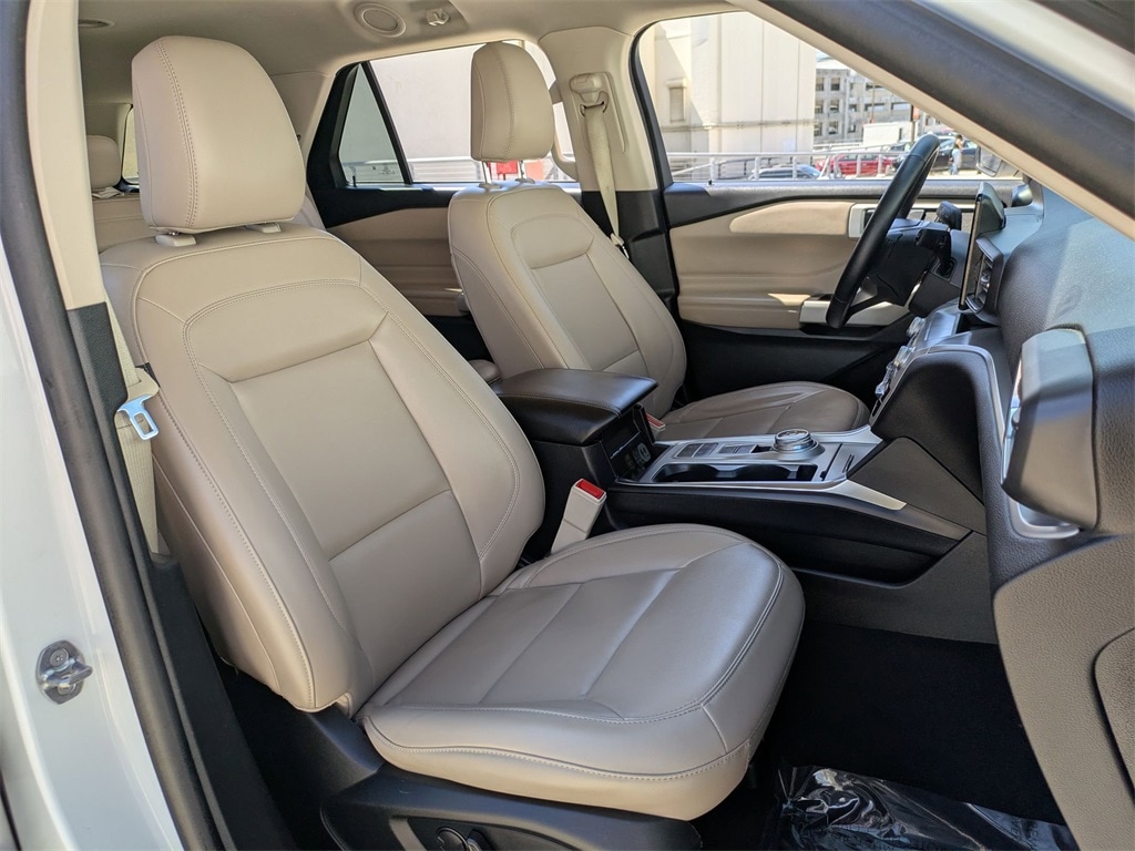 Thumbnail: 2024 Ford Explorer - 28