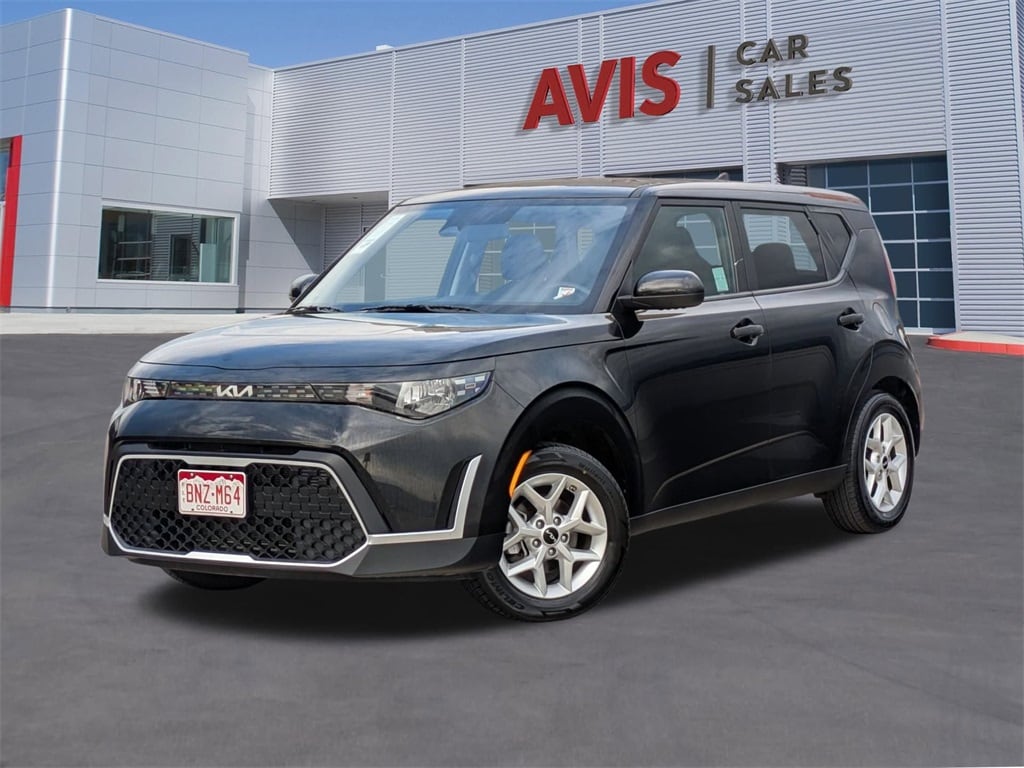 2024 Kia Soul LX's photo