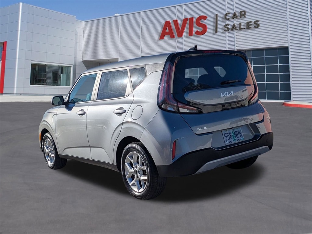 Thumbnail: 2023 Kia Soul - 9