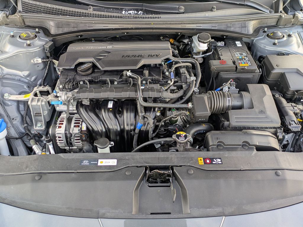 Thumbnail: 2025 Hyundai Elantra - 30