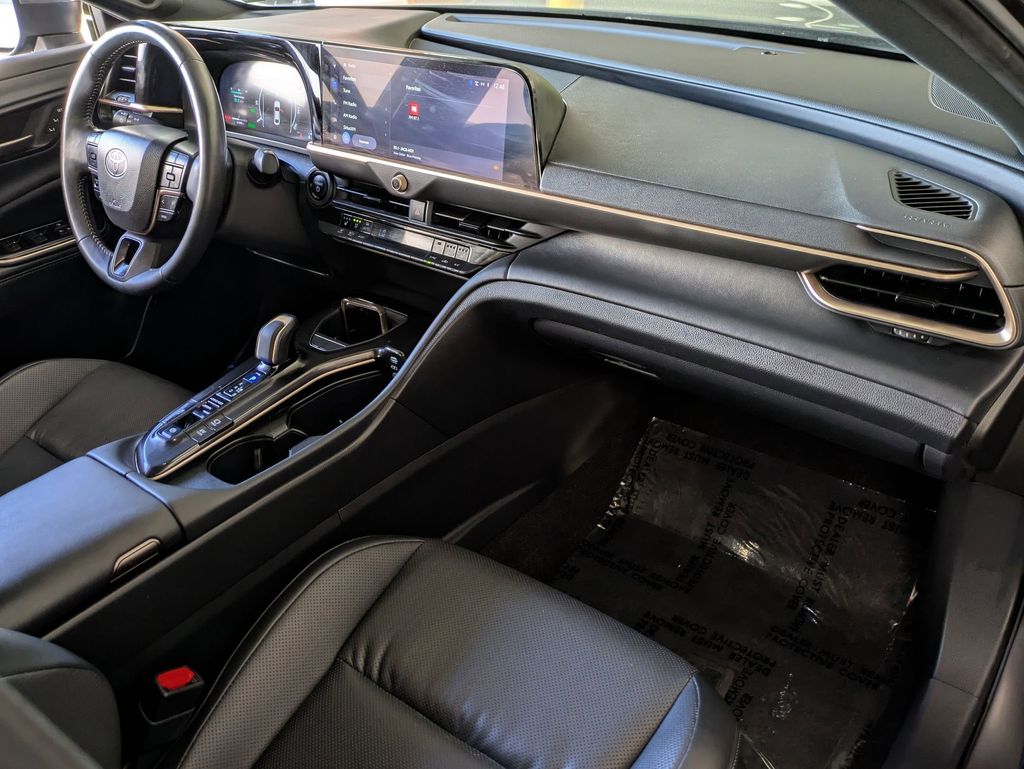 Thumbnail: 2024 Toyota Crown - 29