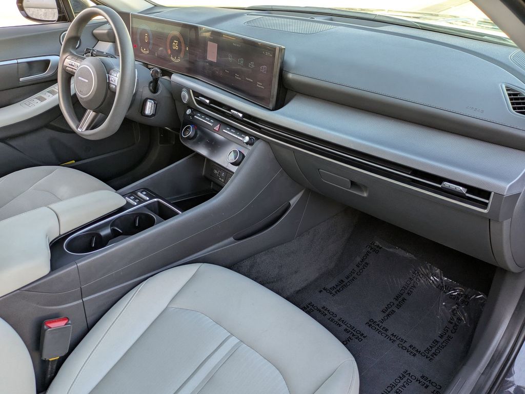 Thumbnail: 2025 Hyundai Sonata - 29