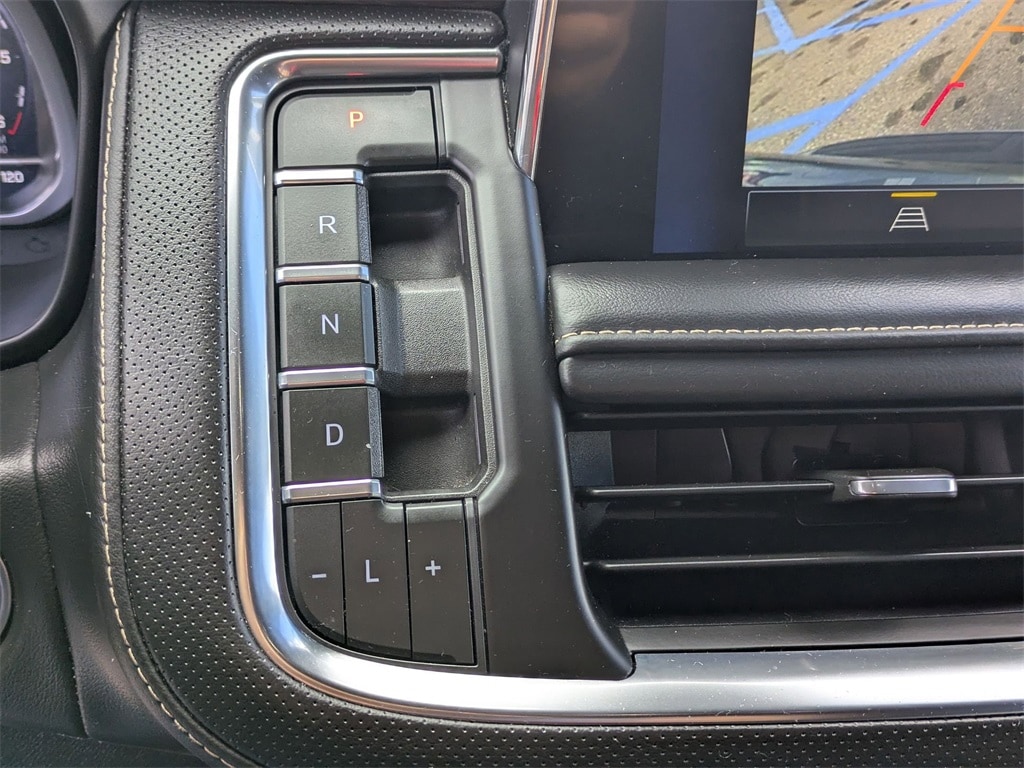 Thumbnail: 2023 Chevrolet Tahoe - 24