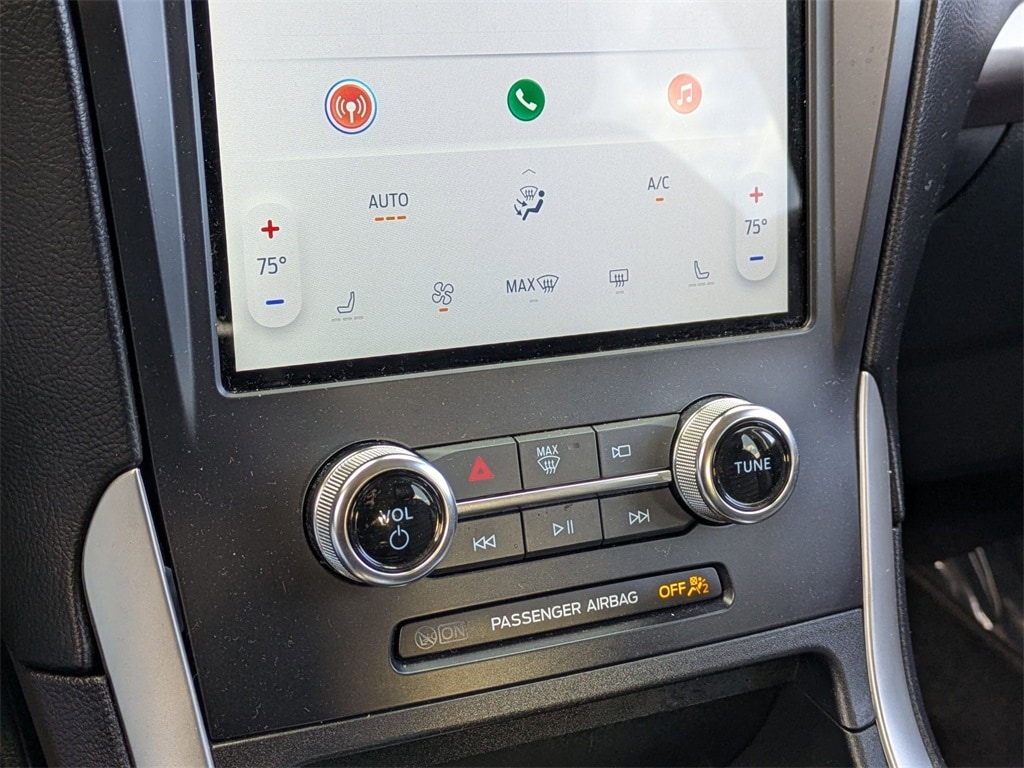 Thumbnail: 2024 Ford Edge - 17