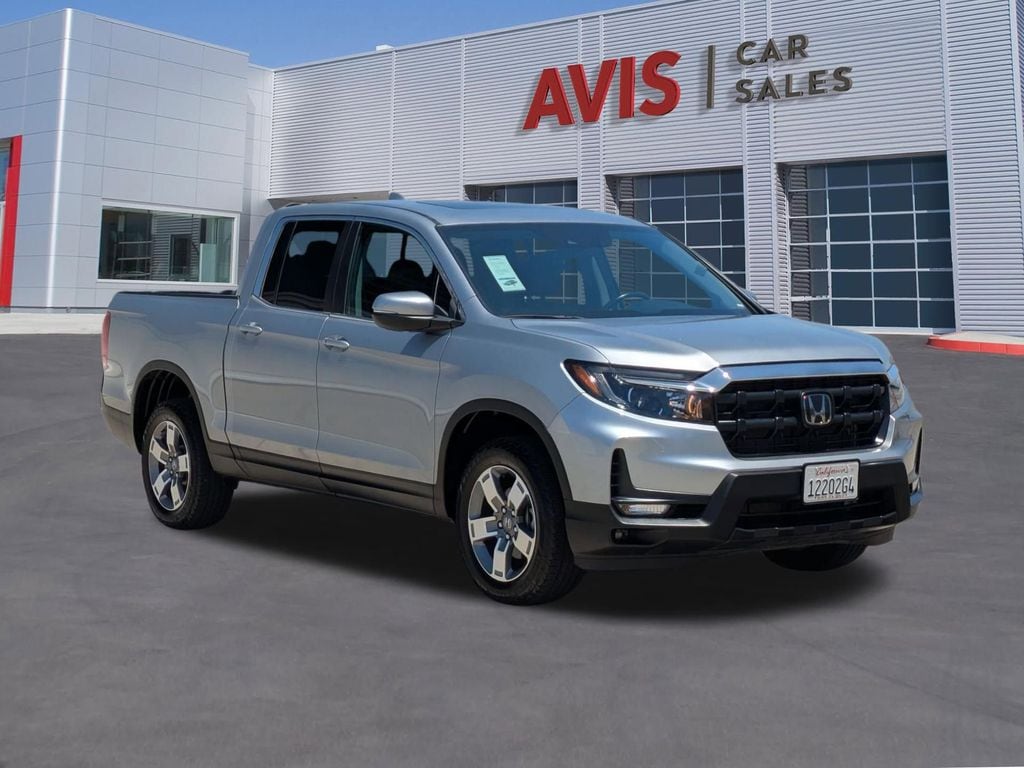 Thumbnail: 2025 Honda Ridgeline - 3
