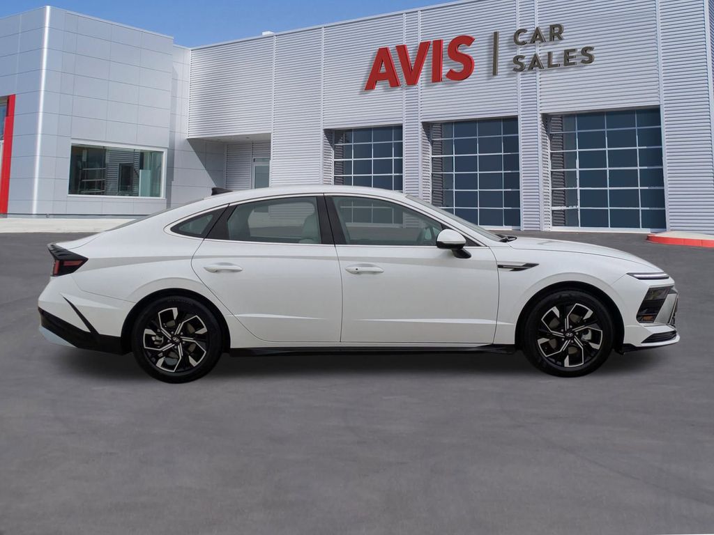 Thumbnail: 2025 Hyundai Sonata - 5