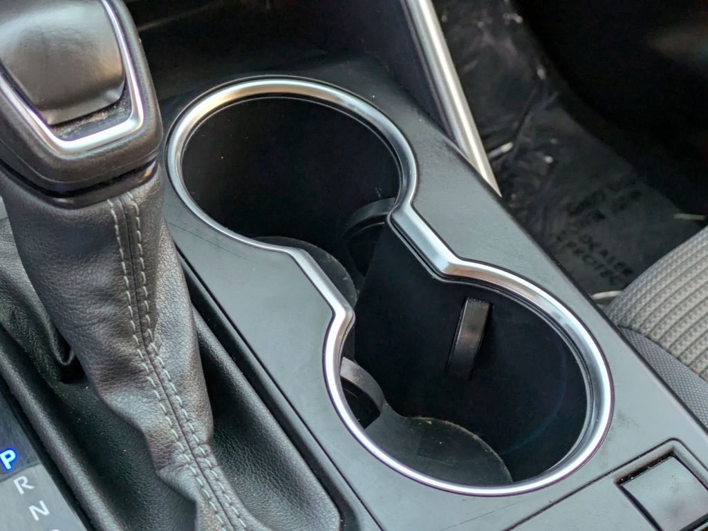 Thumbnail: 2024 Toyota Highlander - 19