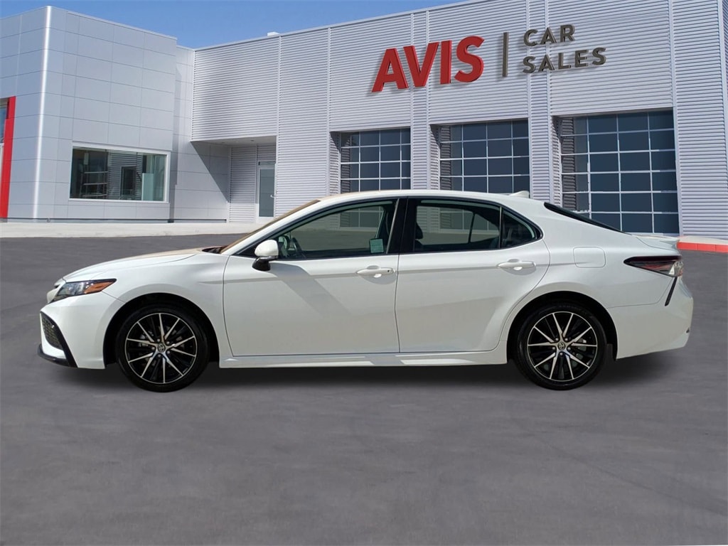 Thumbnail: 2024 Toyota Camry - 10
