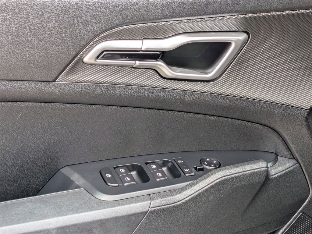 Thumbnail: 2024 Kia Sportage - 13