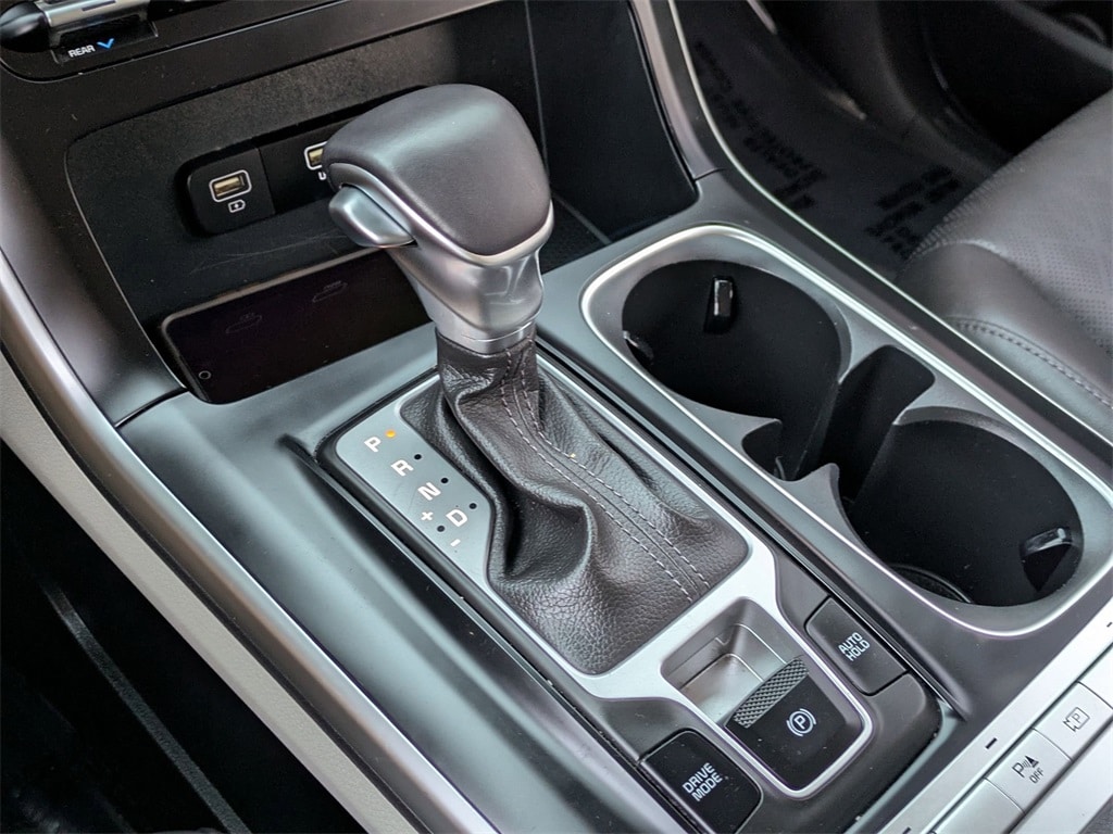 Thumbnail: 2024 Kia Carnival - 18