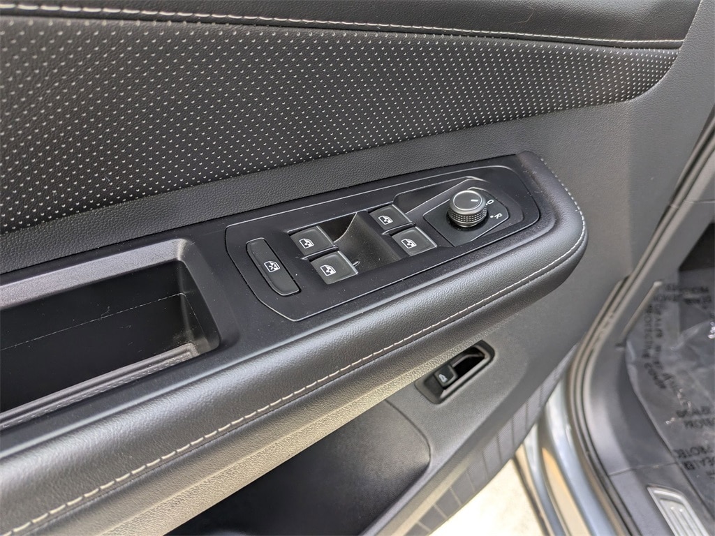 Thumbnail: 2025 Volkswagen Atlas - 13