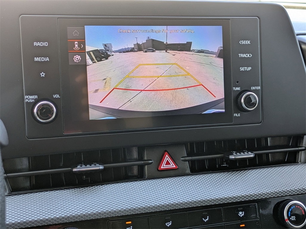 Thumbnail: 2024 Kia Sportage - 16