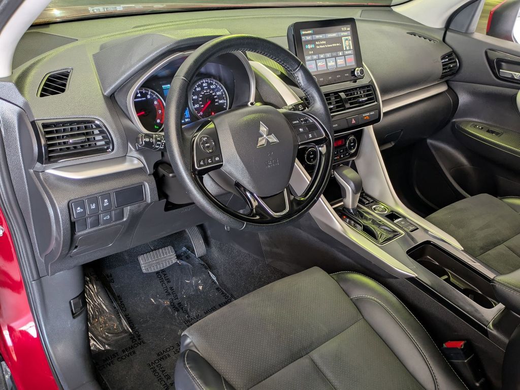 Thumbnail: 2025 Mitsubishi Eclipse Cross - 14