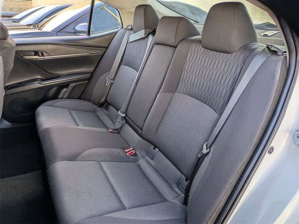 Thumbnail: 2025 Toyota Camry - 24