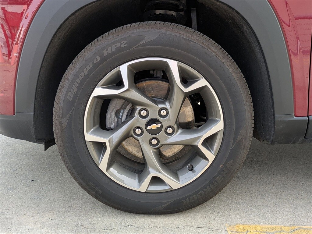 Thumbnail: 2025 Chevrolet Trax - 31