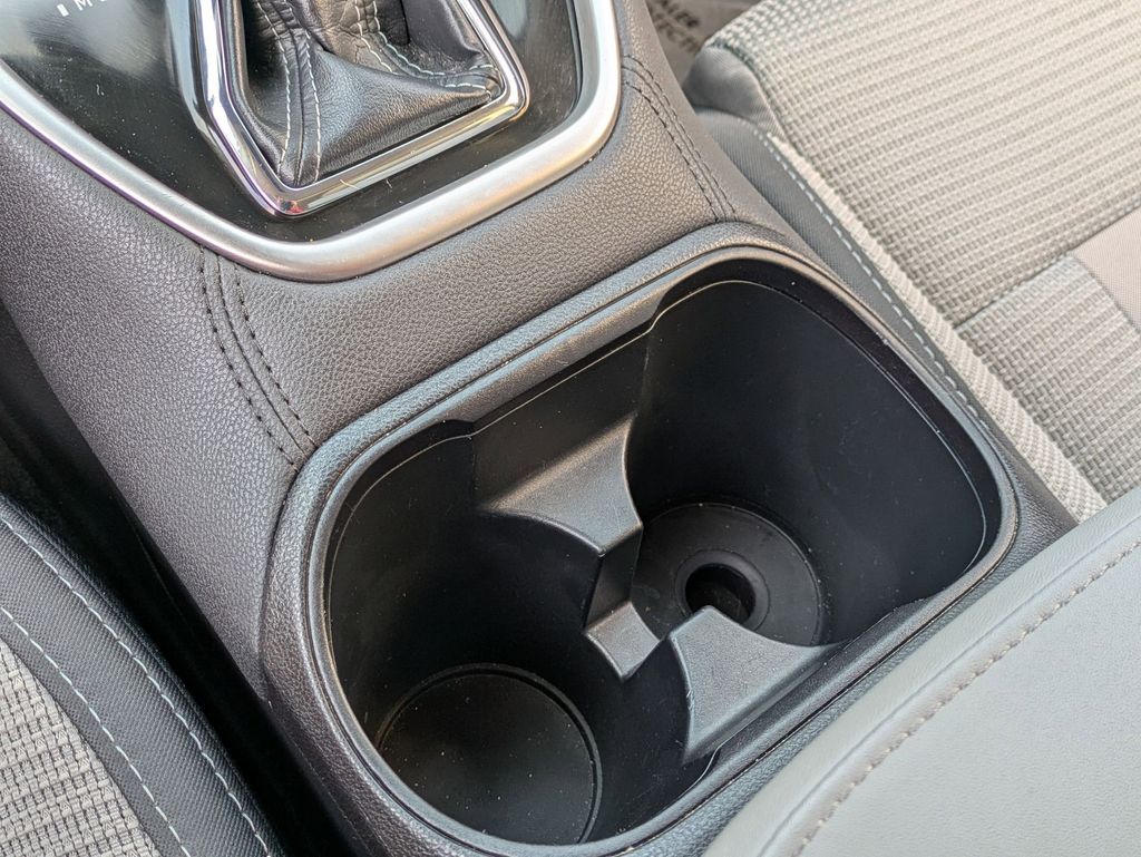 Thumbnail: 2025 Subaru Outback - 19