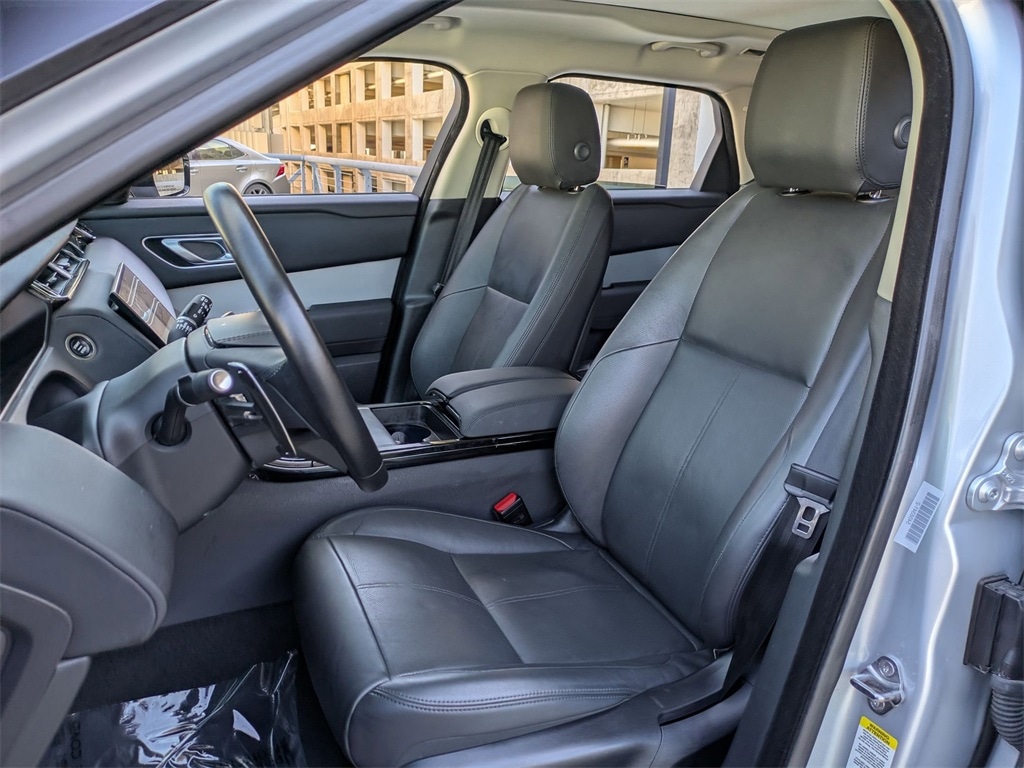 Thumbnail: 2024 Land Rover Range Rover Velar - 23