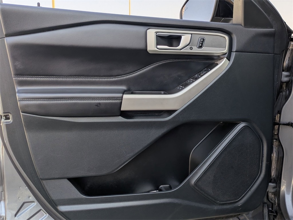 Thumbnail: 2023 Ford Explorer - 11