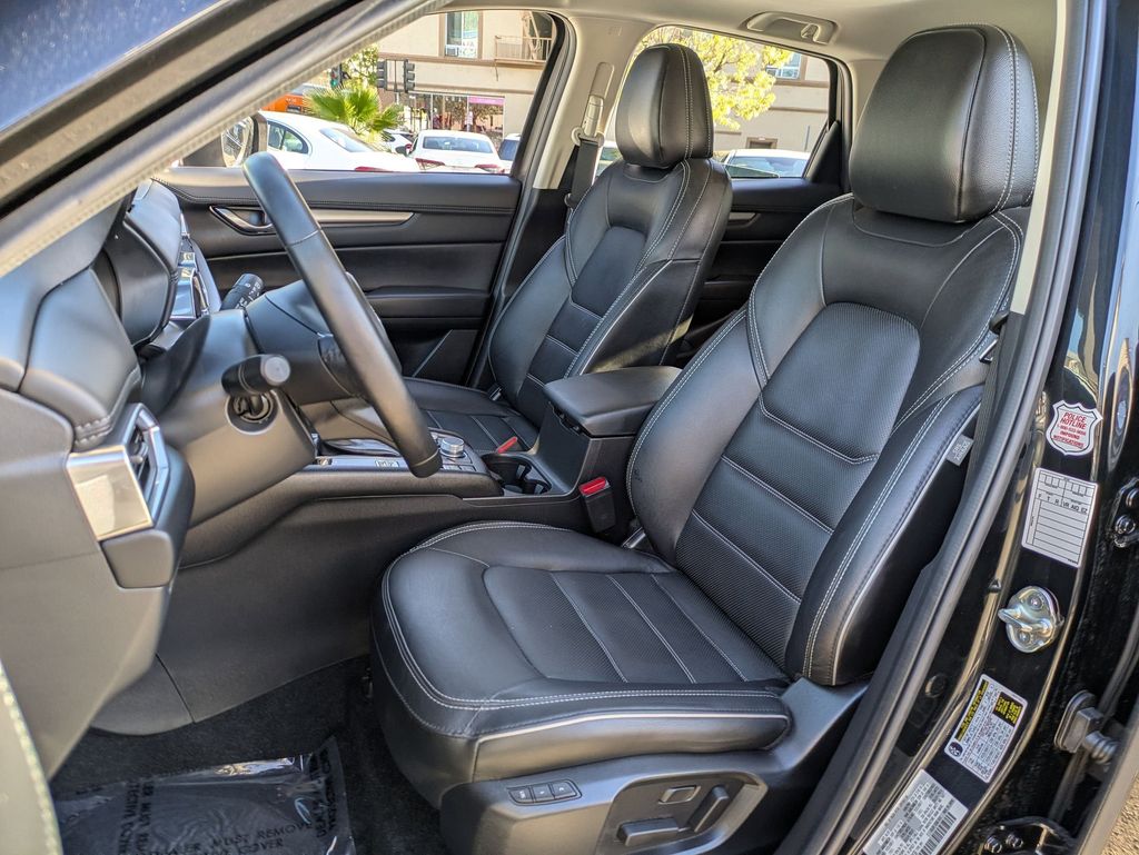 Thumbnail: 2025 Mazda CX-5 - 23