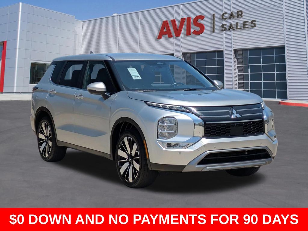 Thumbnail: 2025 Mitsubishi Outlander - 3