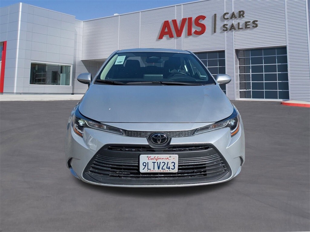 2024 Toyota Corolla LE photo 2