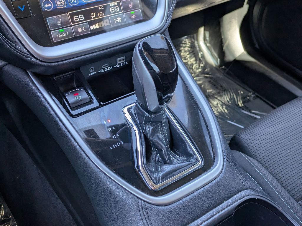 Thumbnail: 2025 Subaru Outback - 18