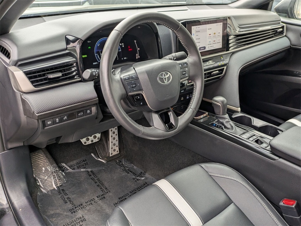 Thumbnail: 2025 Toyota Camry - 14