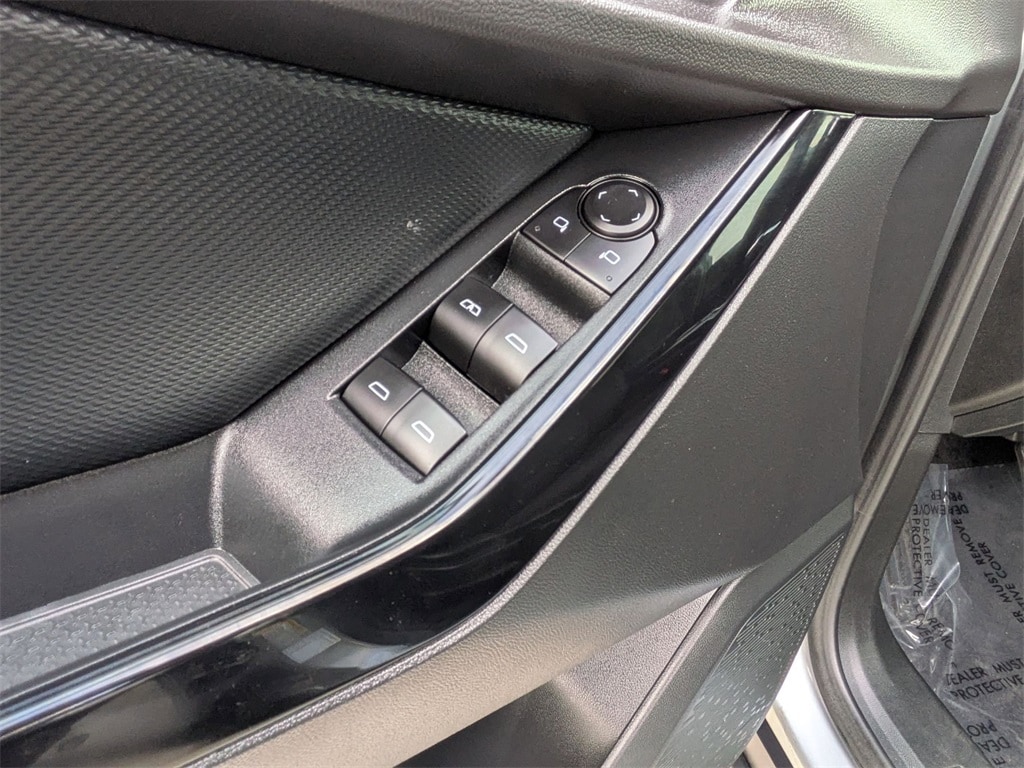 Thumbnail: 2025 Chevrolet Equinox - 13