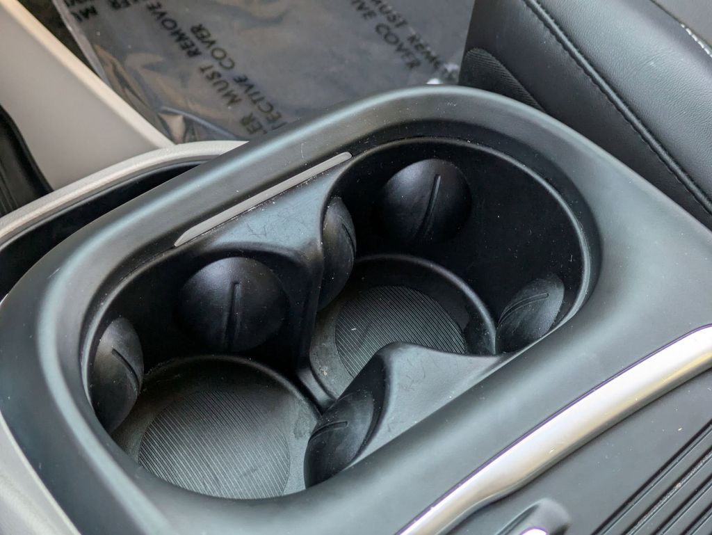 Thumbnail: 2024 Chrysler Pacifica - 19