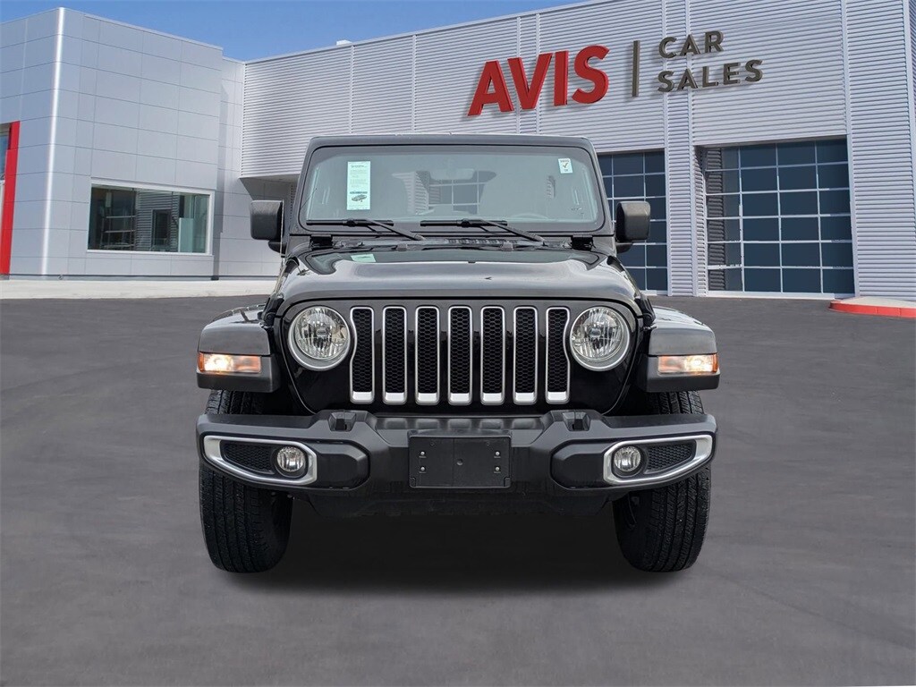 2023 Jeep Wrangler Sahara photo 2