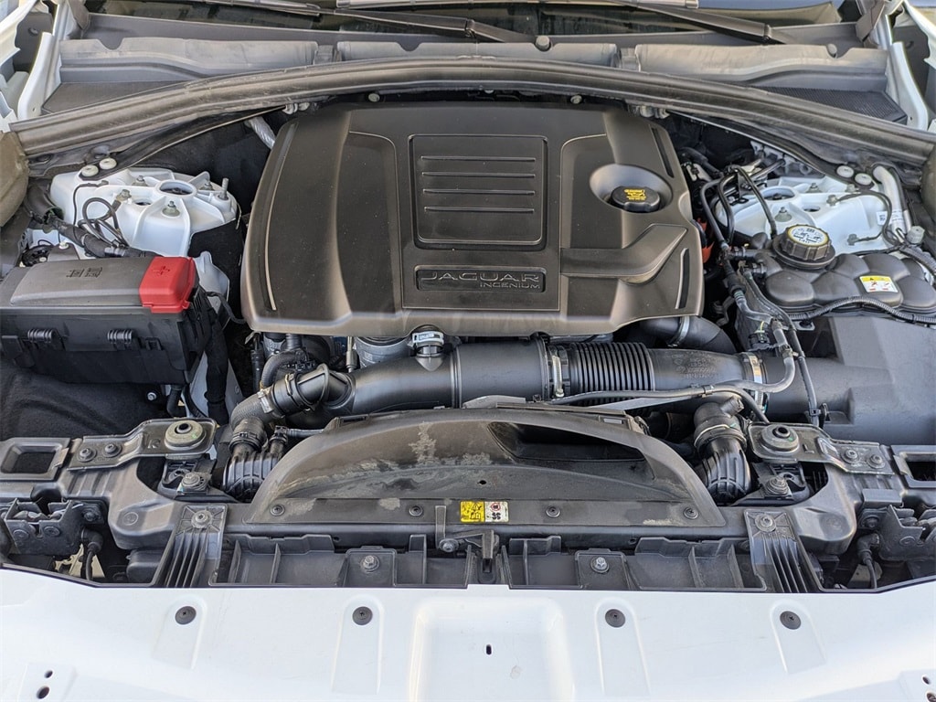 Thumbnail: 2024 Jaguar F-Pace - 31