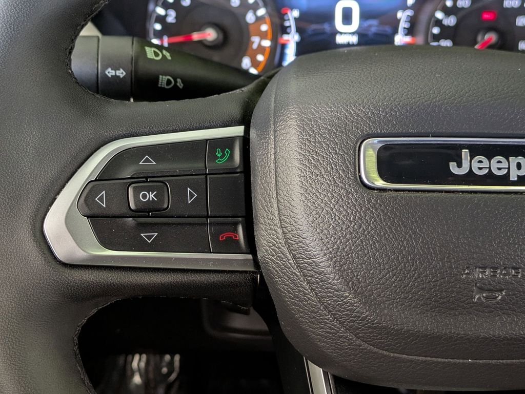Thumbnail: 2025 Jeep Compass - 20