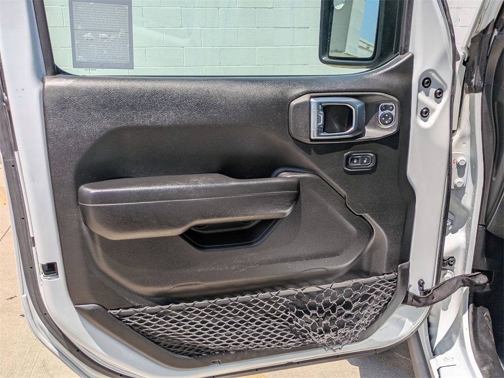 Thumbnail: 2023 Jeep Wrangler - 11